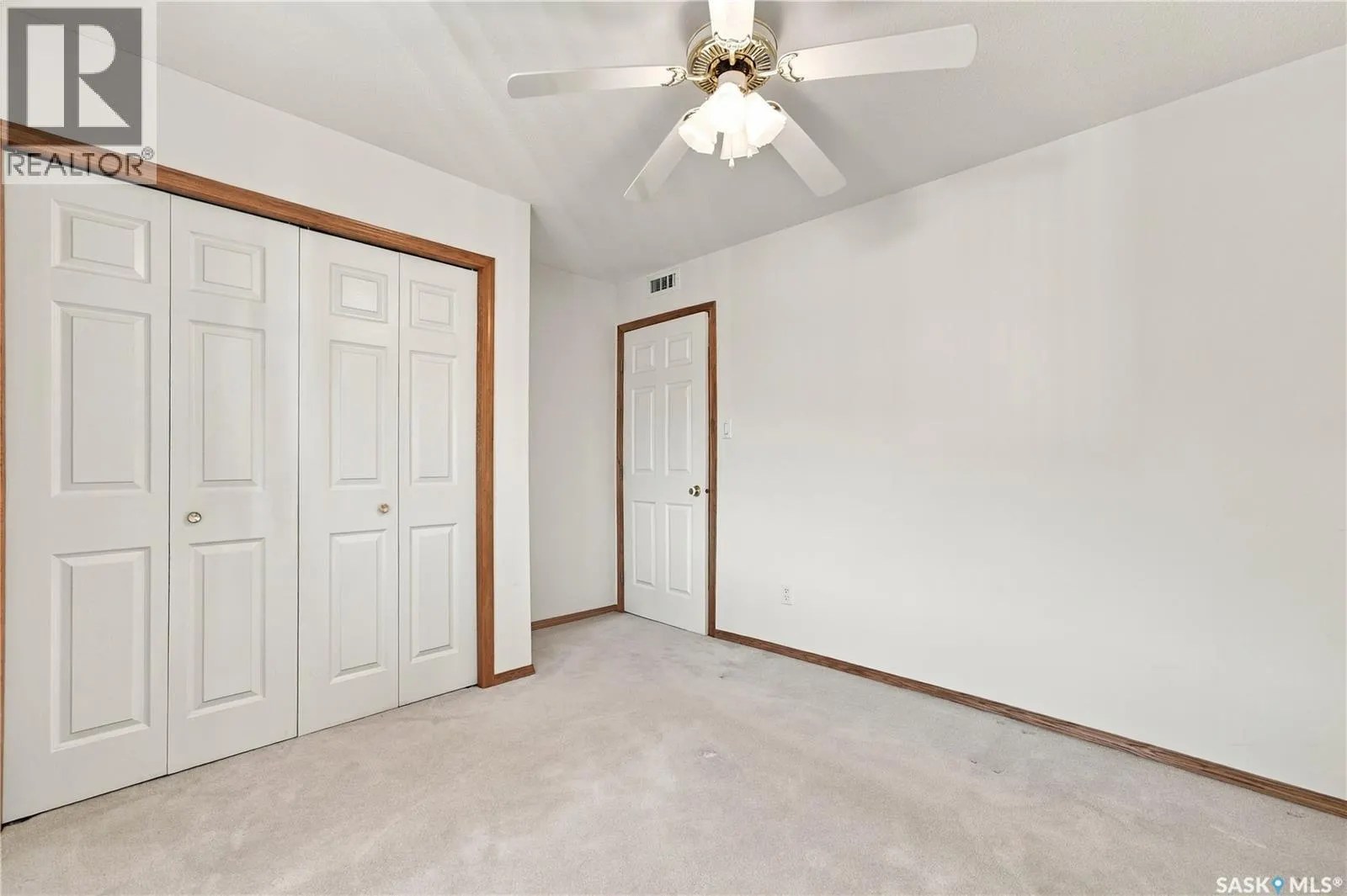 103 303 Pinehouse DRIVE
