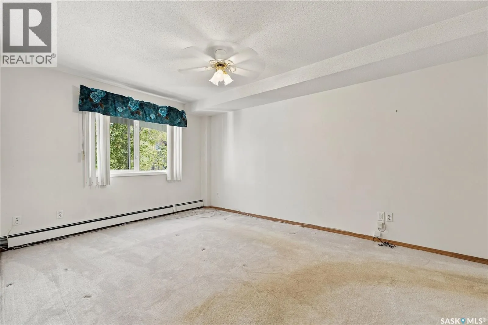 103 303 Pinehouse DRIVE