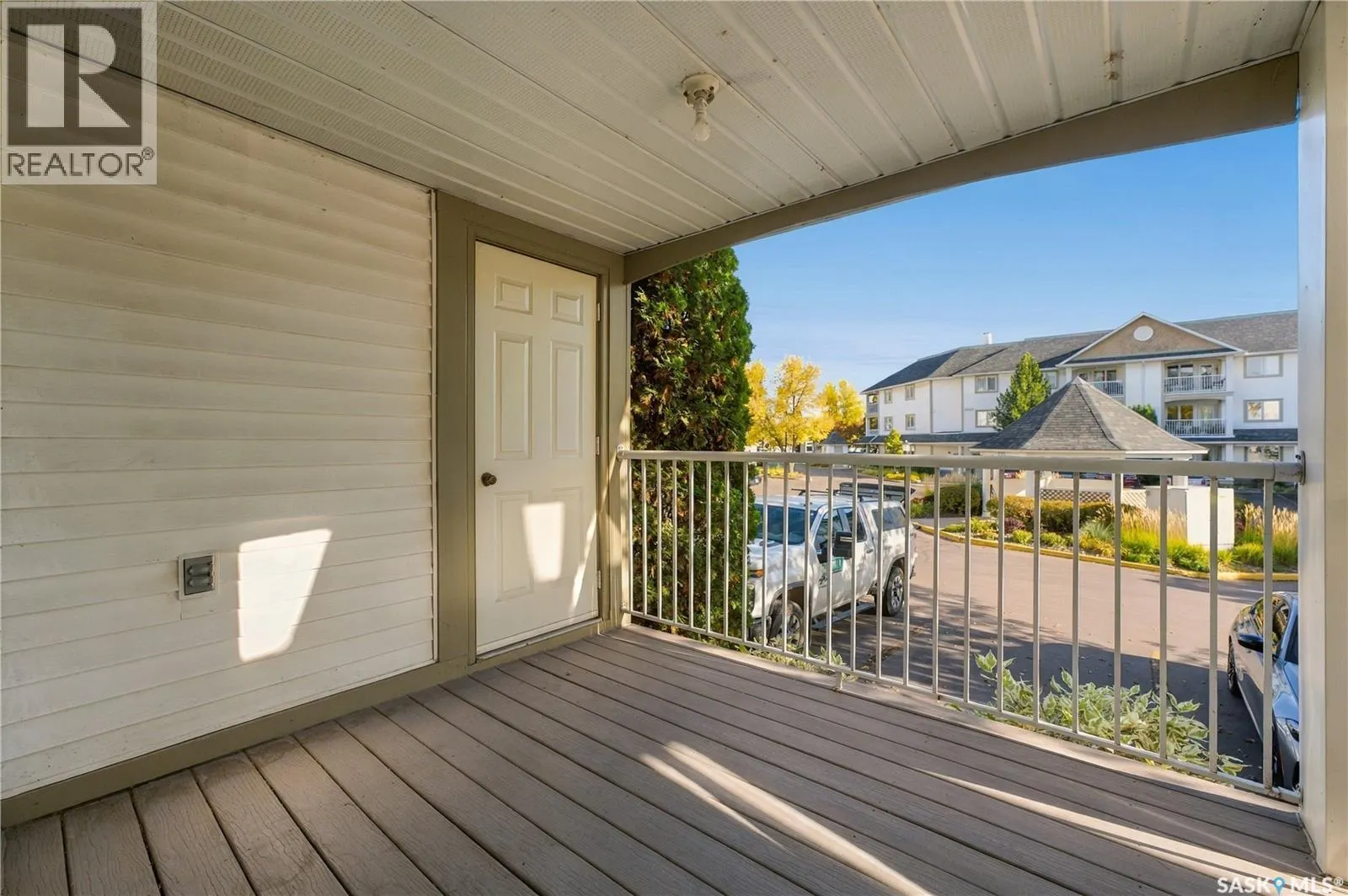 103 303 Pinehouse DRIVE