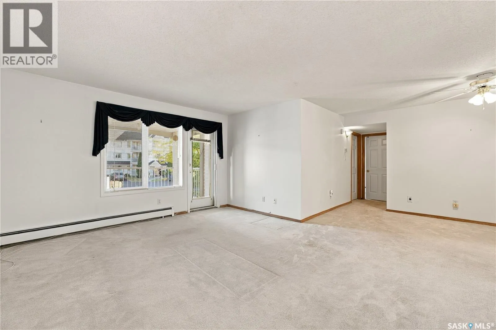 103 303 Pinehouse DRIVE