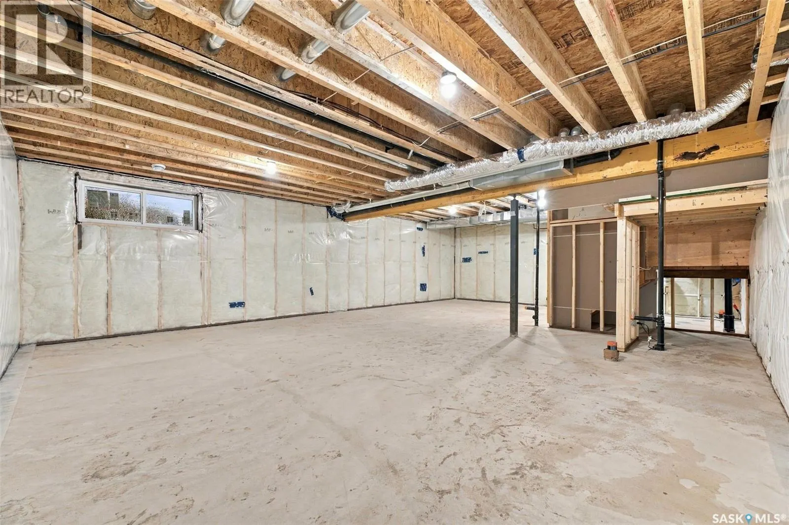 247 Doran WAY