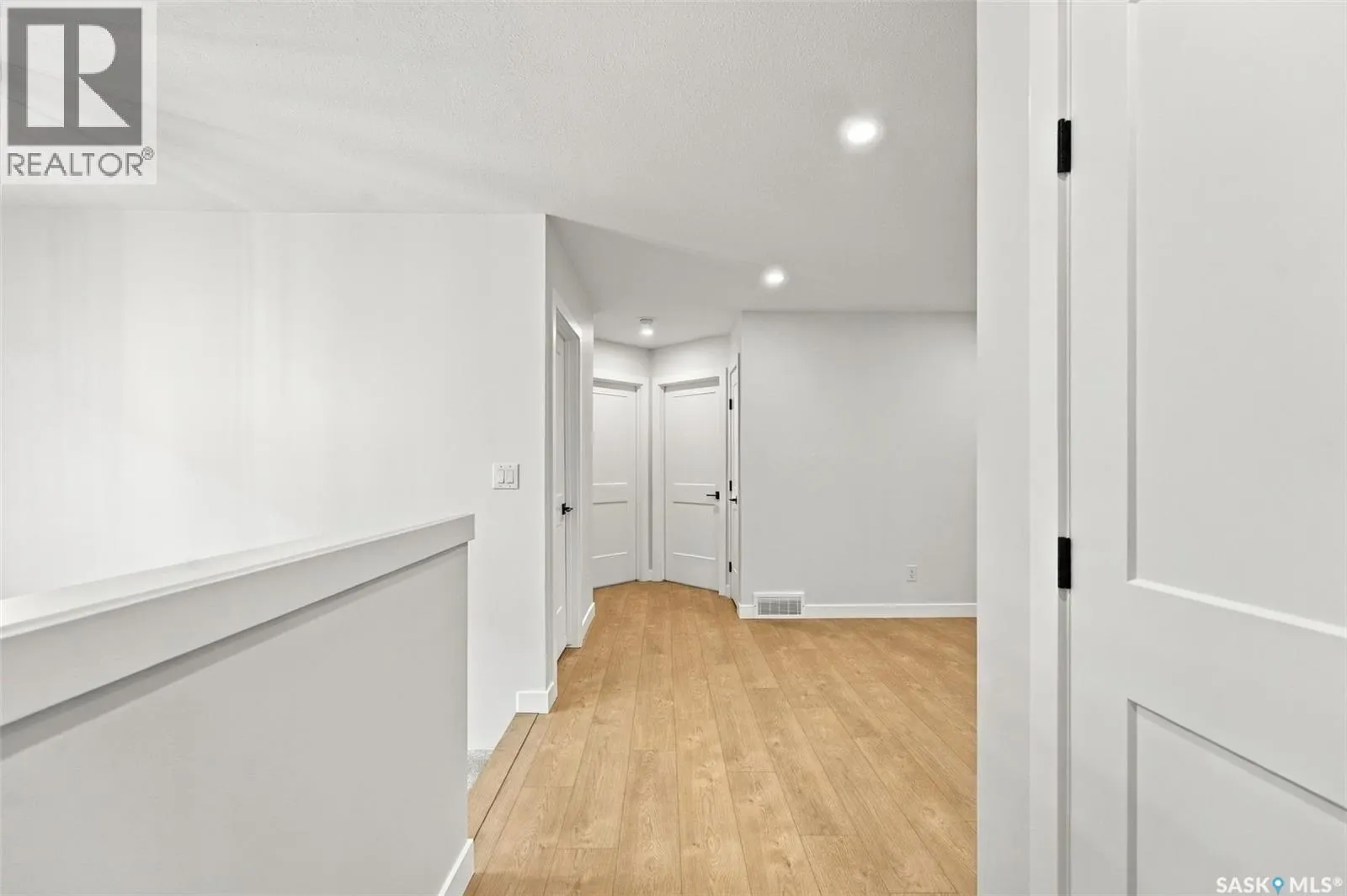 247 Doran WAY