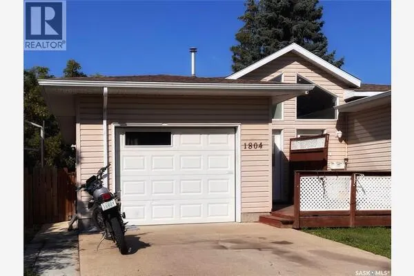 For sale near the University of Saskatchewan: 1804 Belfast AVENUE, Buena Vista, Saskatoon
