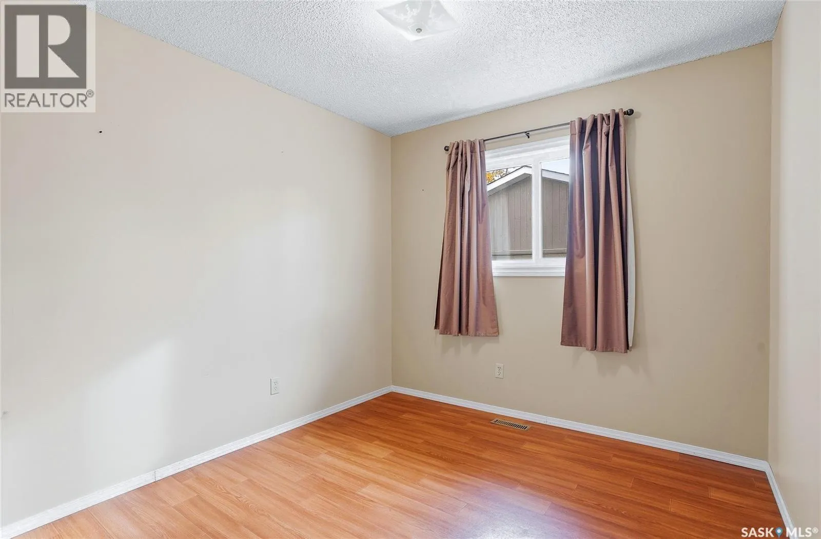 226 O'Regan CRESCENT