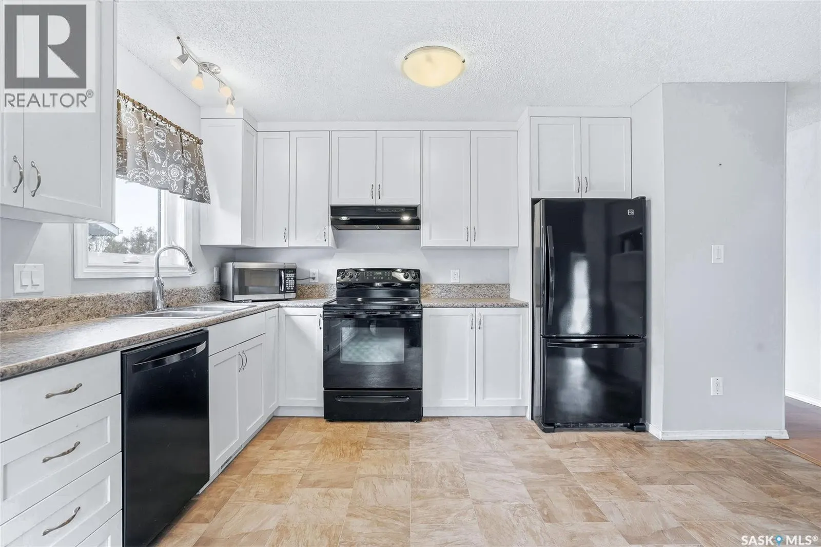 226 O'Regan CRESCENT