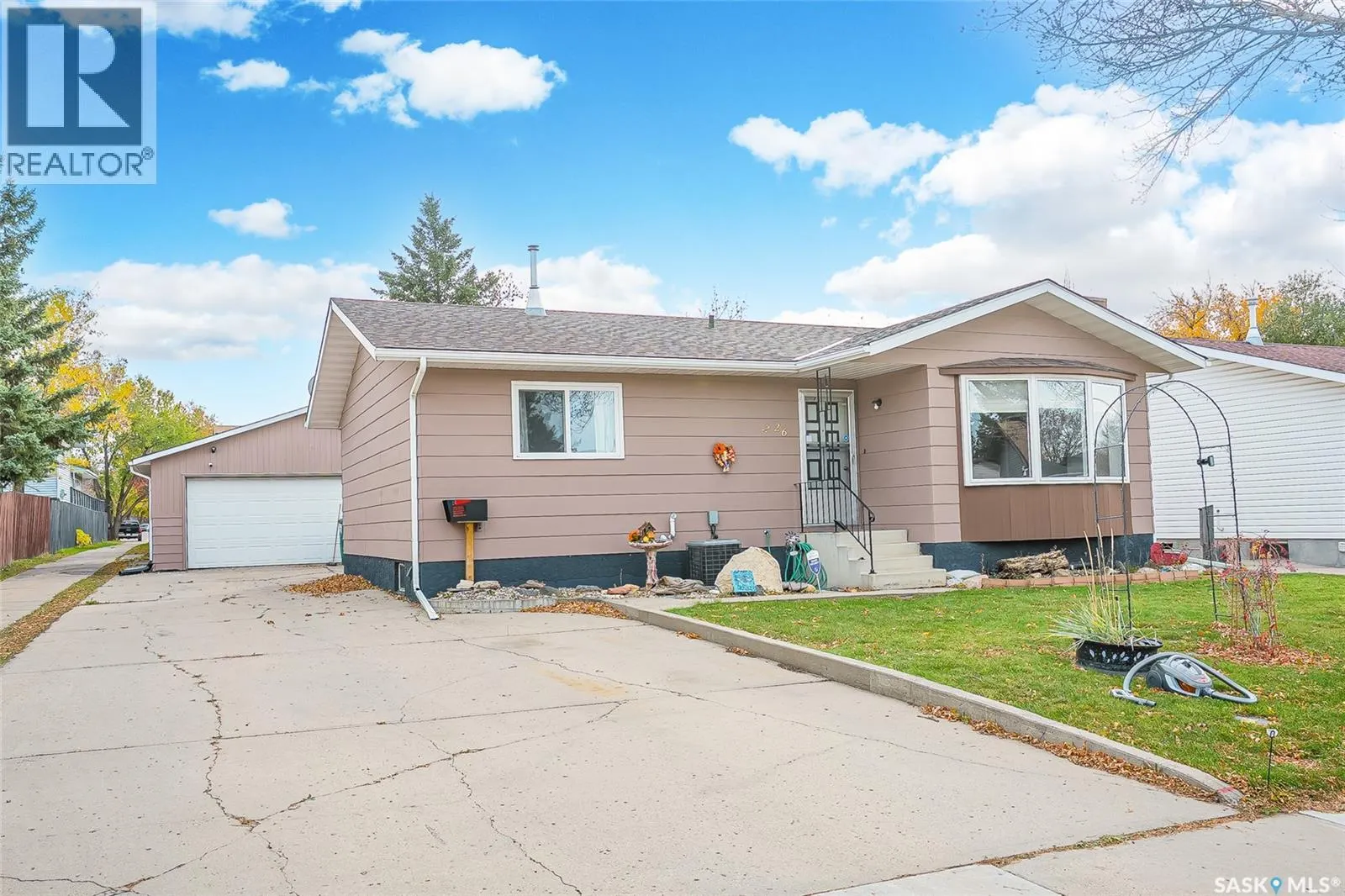 226 O'Regan CRESCENT