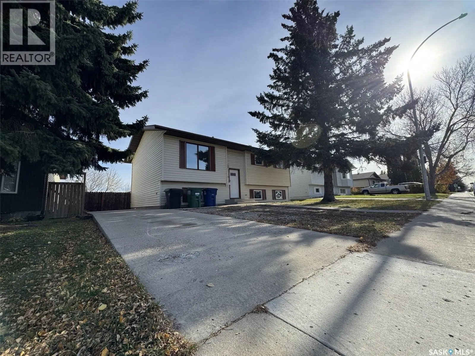 522 Silverwood ROAD