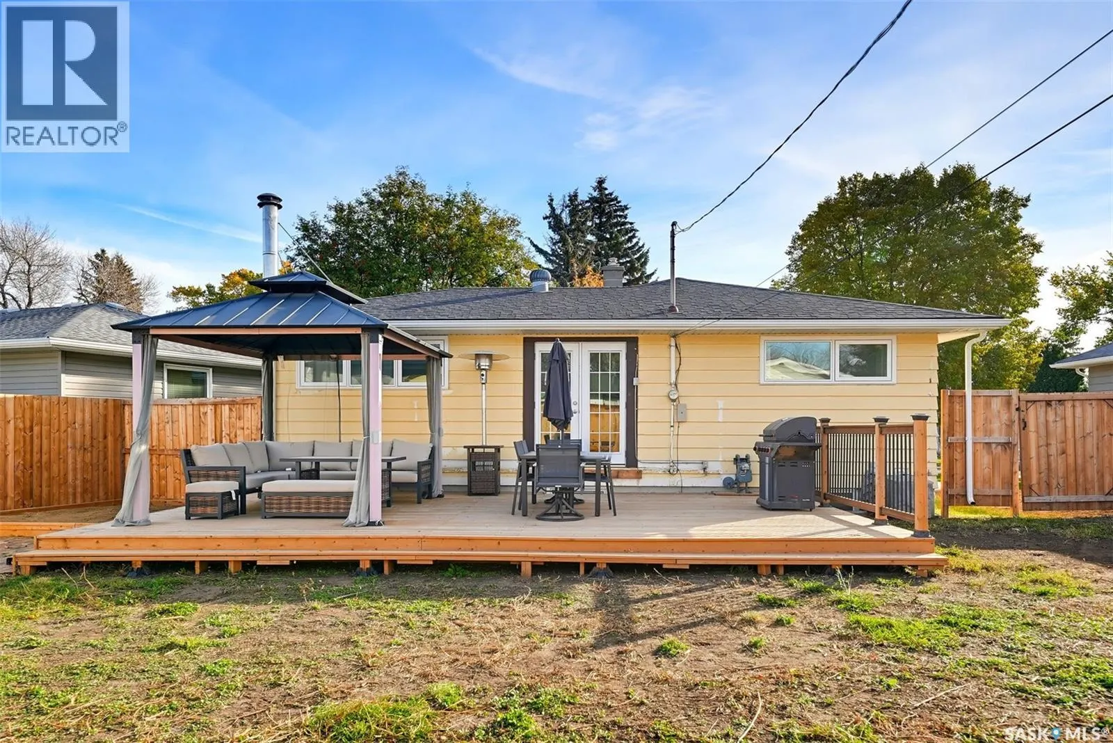 13 Stewart AVENUE