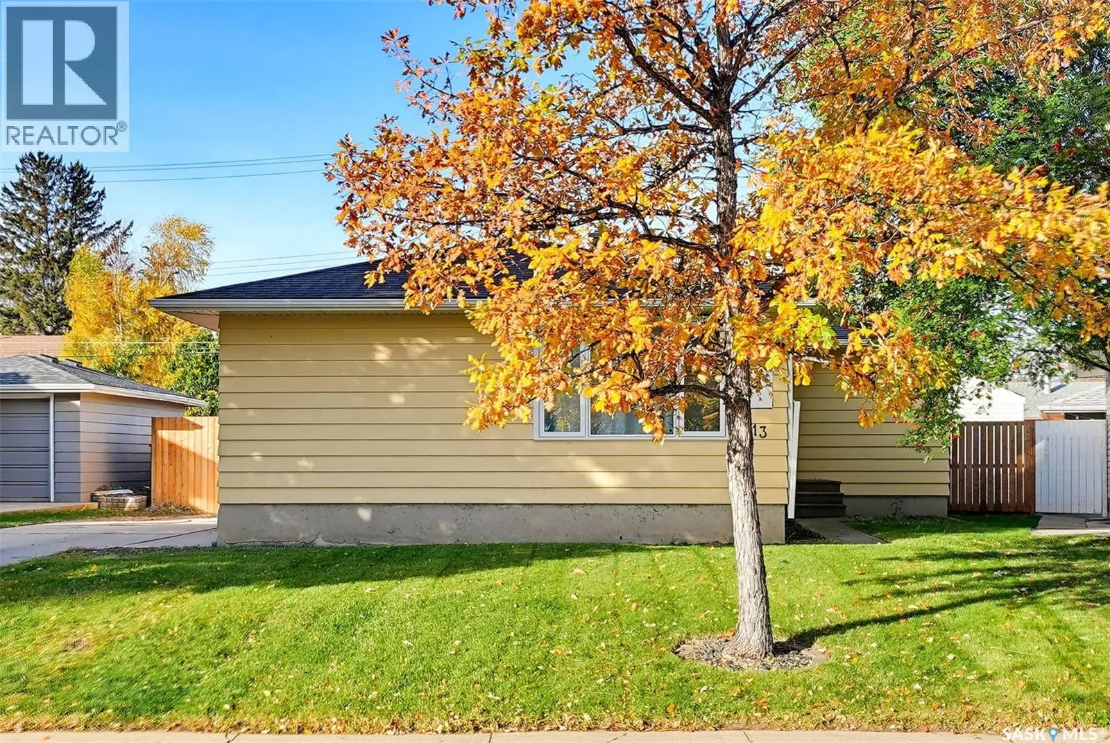 13 Stewart AVENUE
