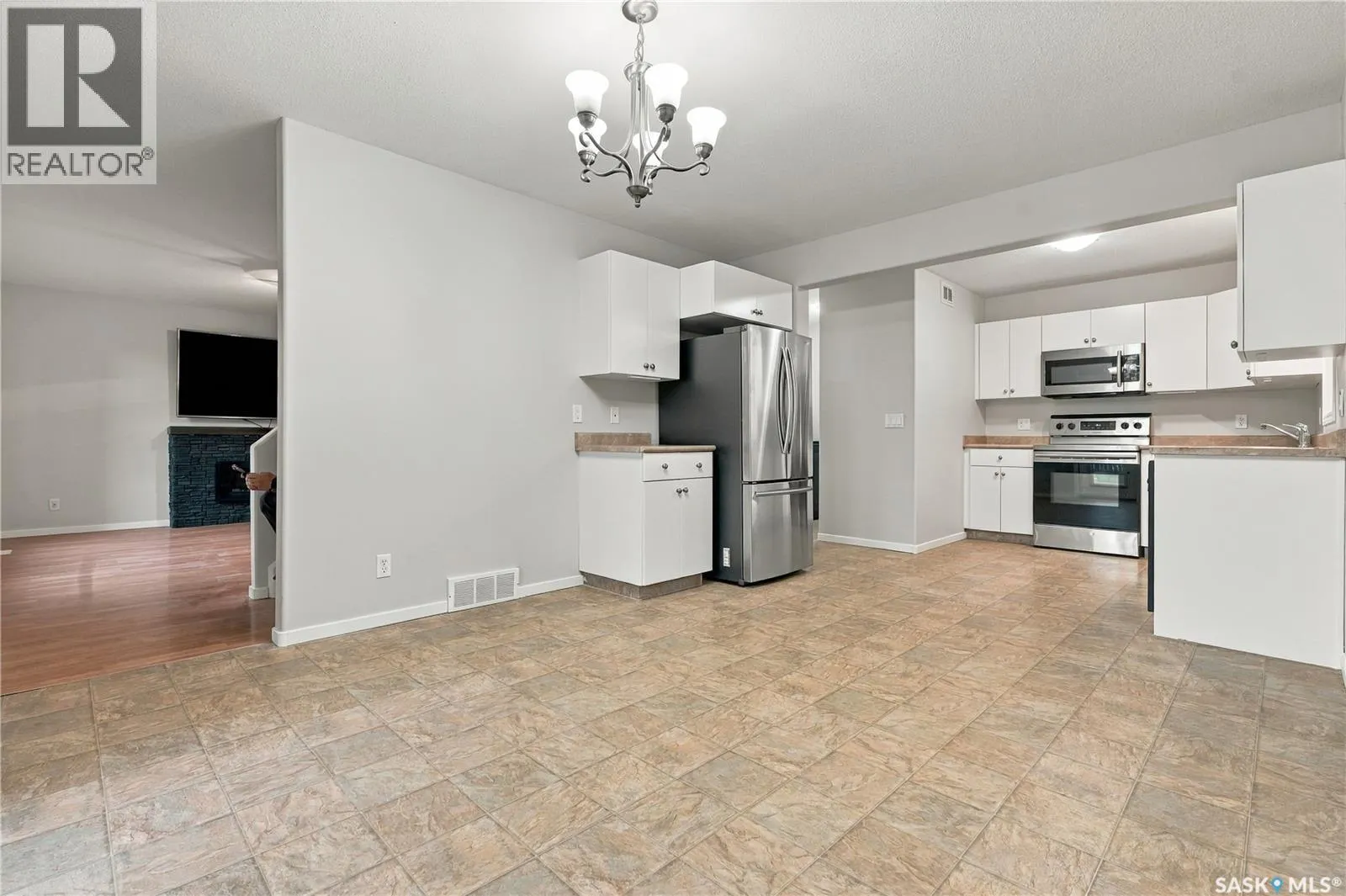 3158 37TH STREET W