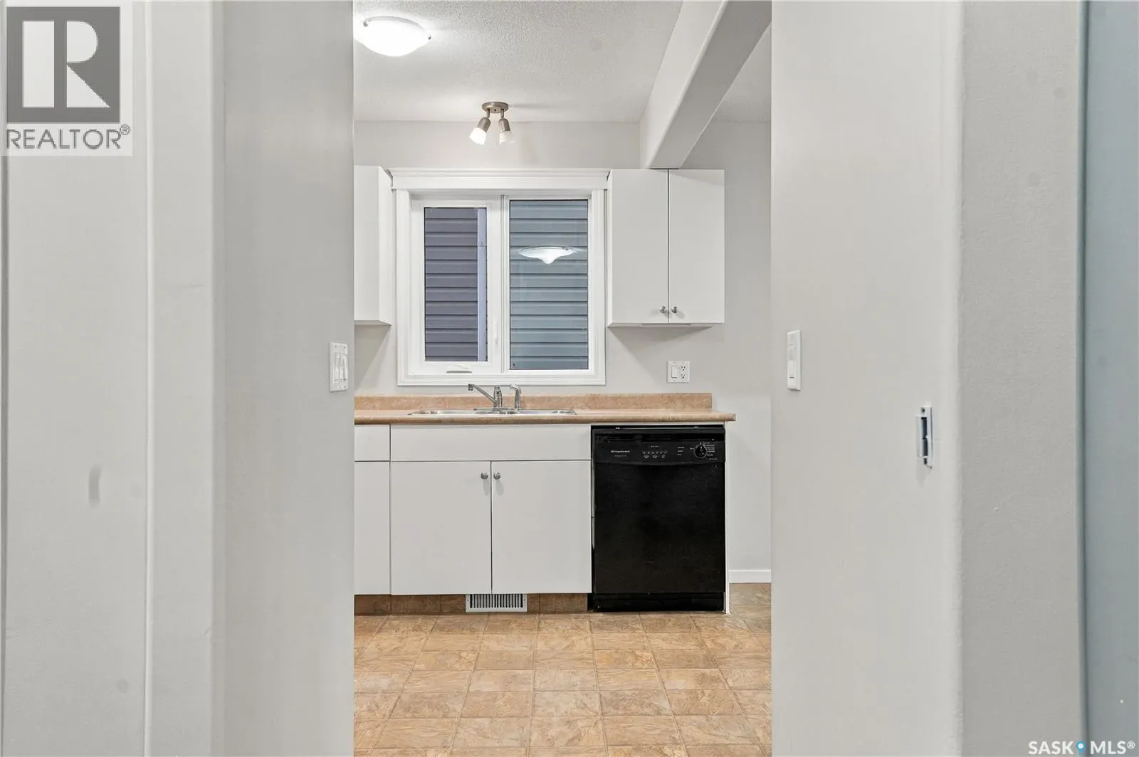 3158 37TH STREET W