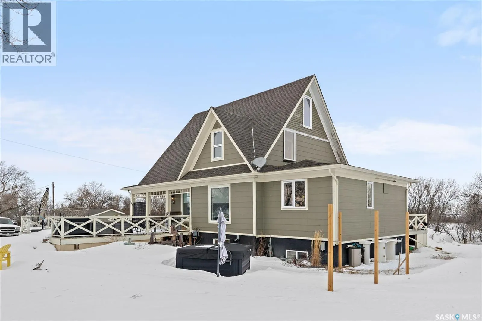 13.04 Acreage by Lake Diefenbaker