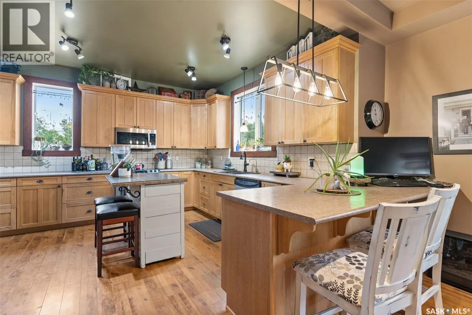 13.04 Acreage by Lake Diefenbaker