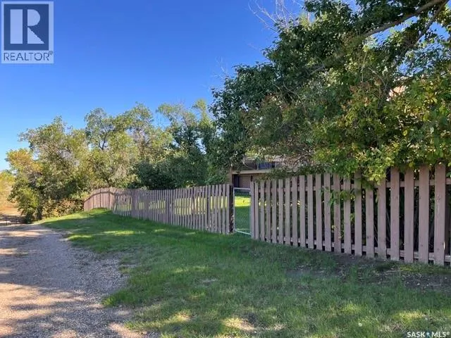 45 Snedden CRESCENT
