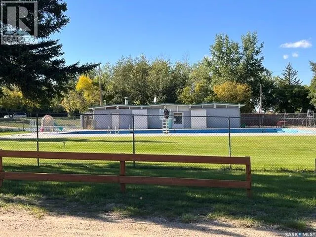 45 Snedden CRESCENT