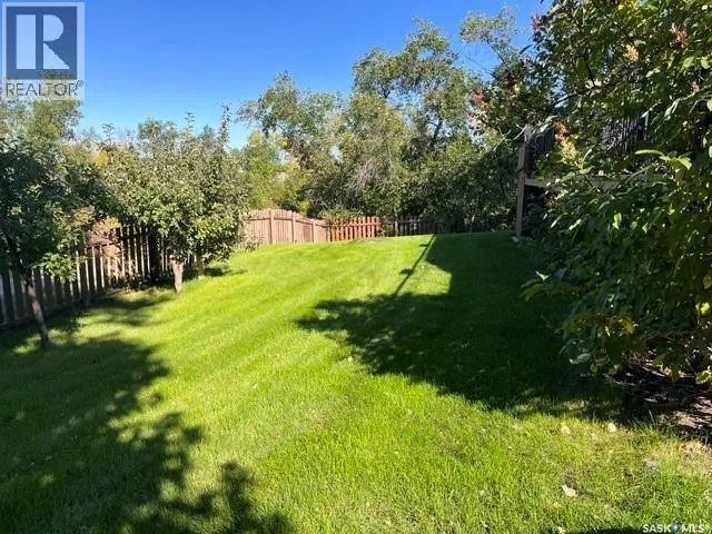 45 Snedden CRESCENT