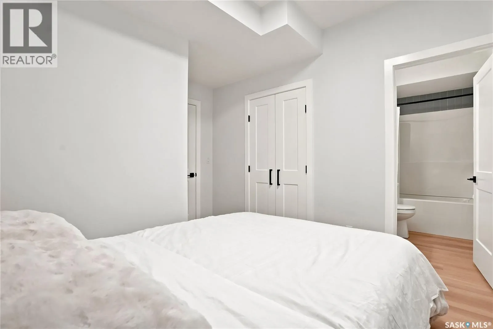 378 Sharma CRESCENT