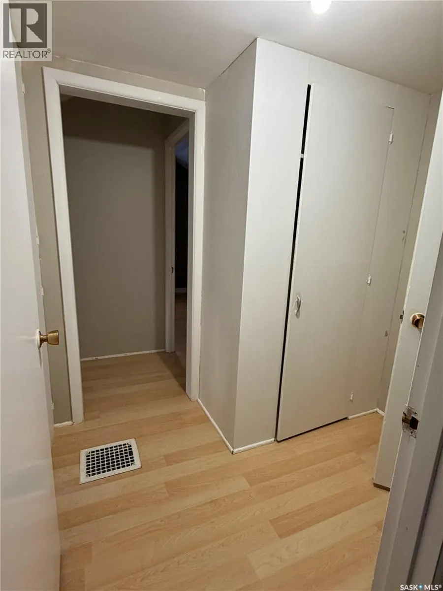 302 3rd STREET