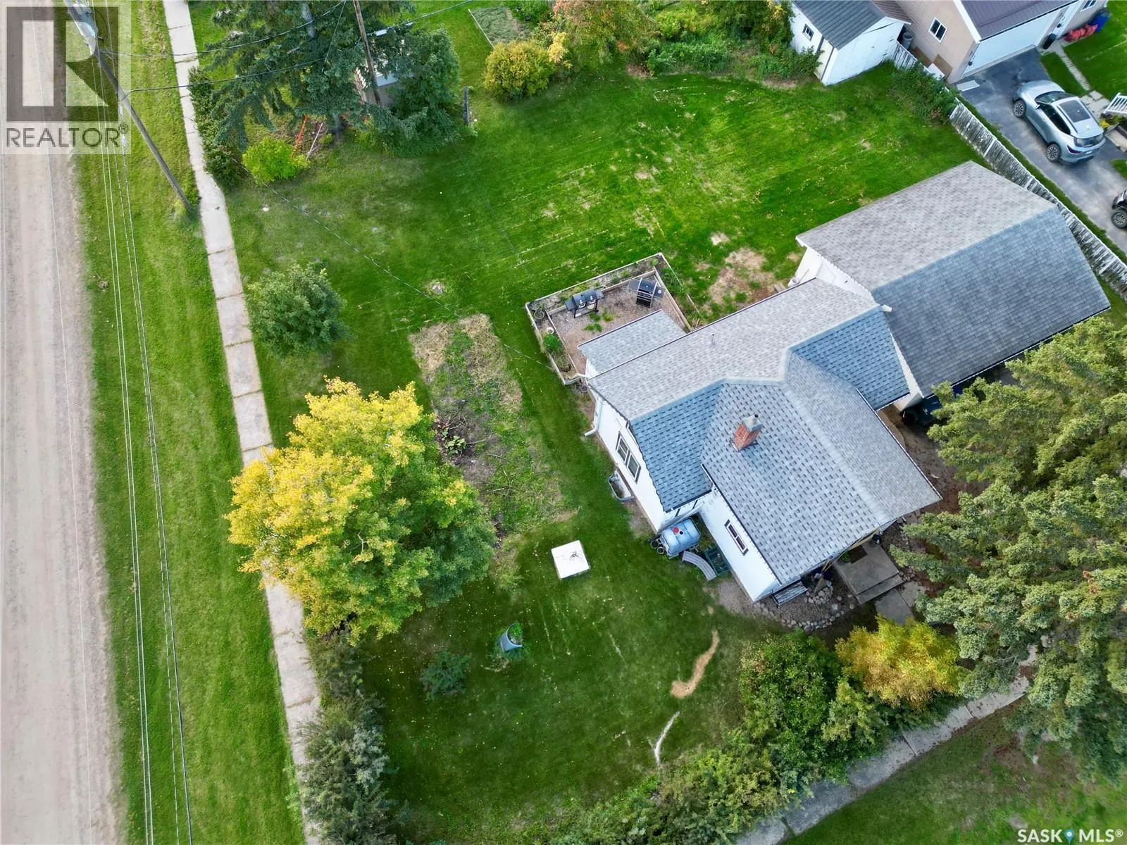 302 3rd STREET