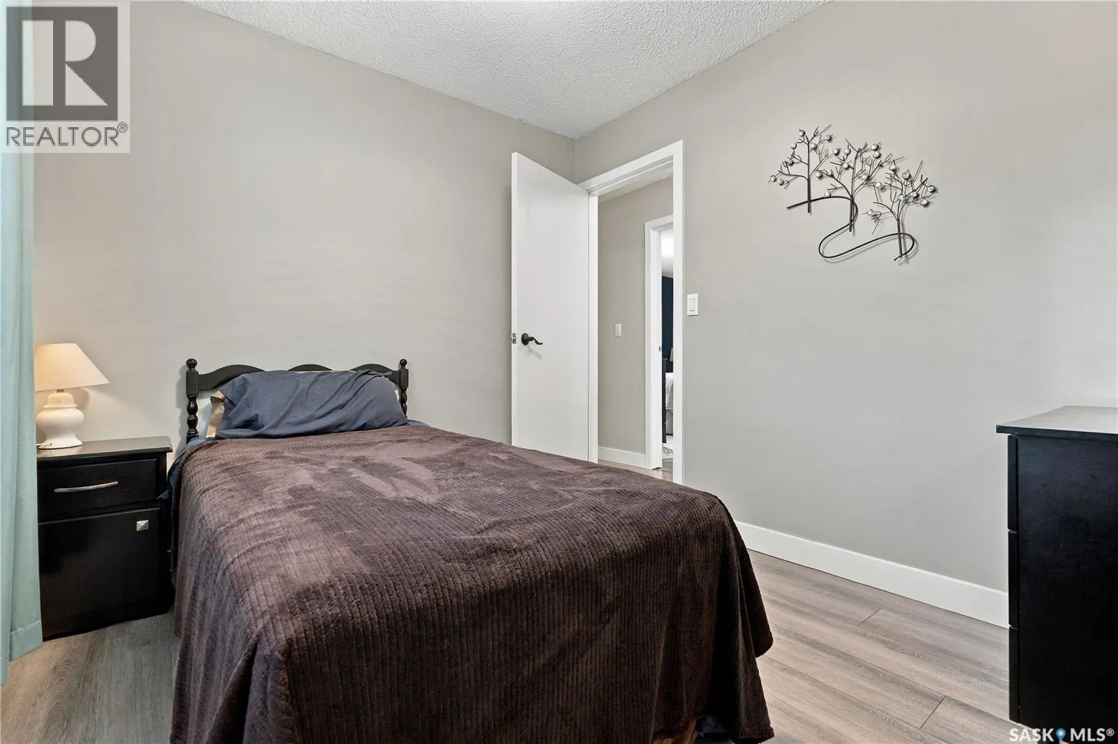 135 Skye DRIVE