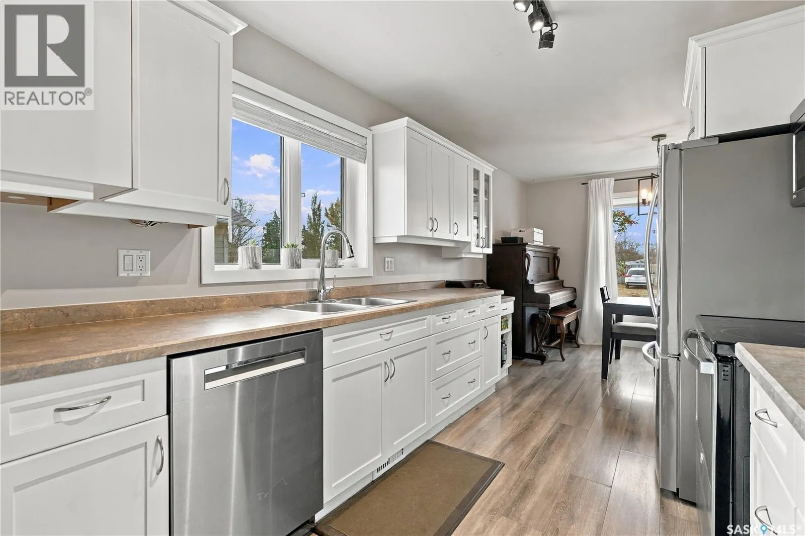 135 Skye DRIVE