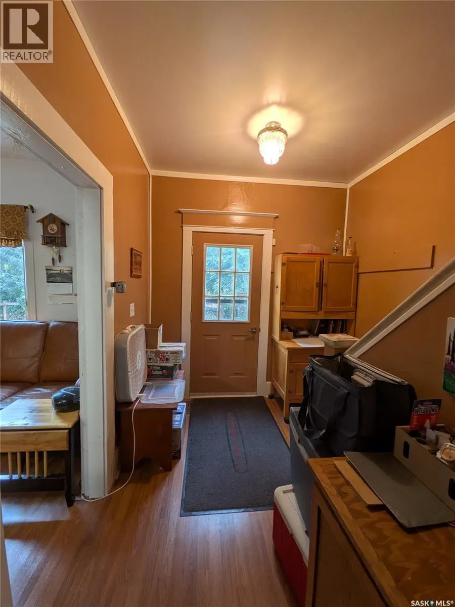 337 9th STREET E