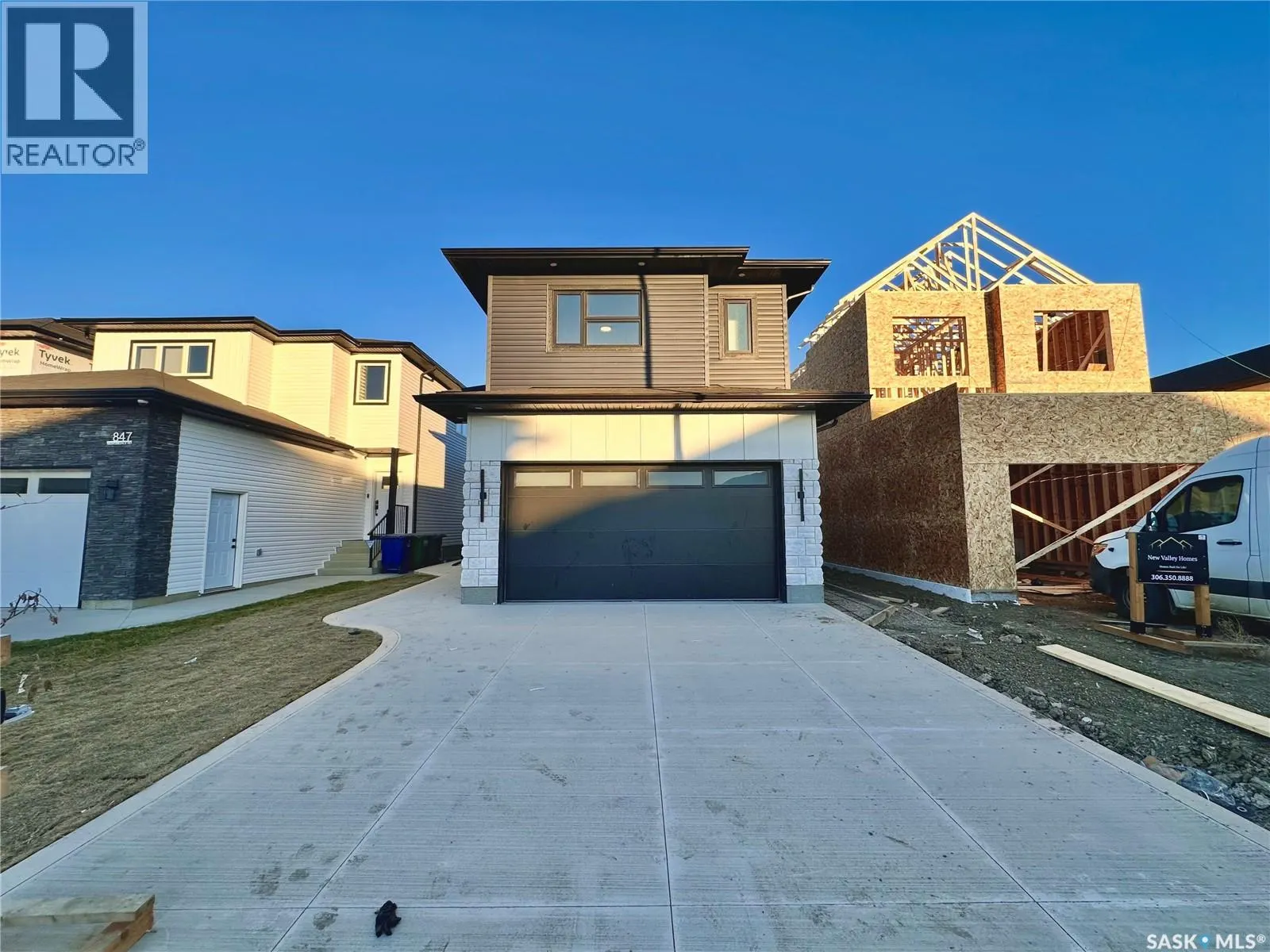 843 Nightingale ROAD