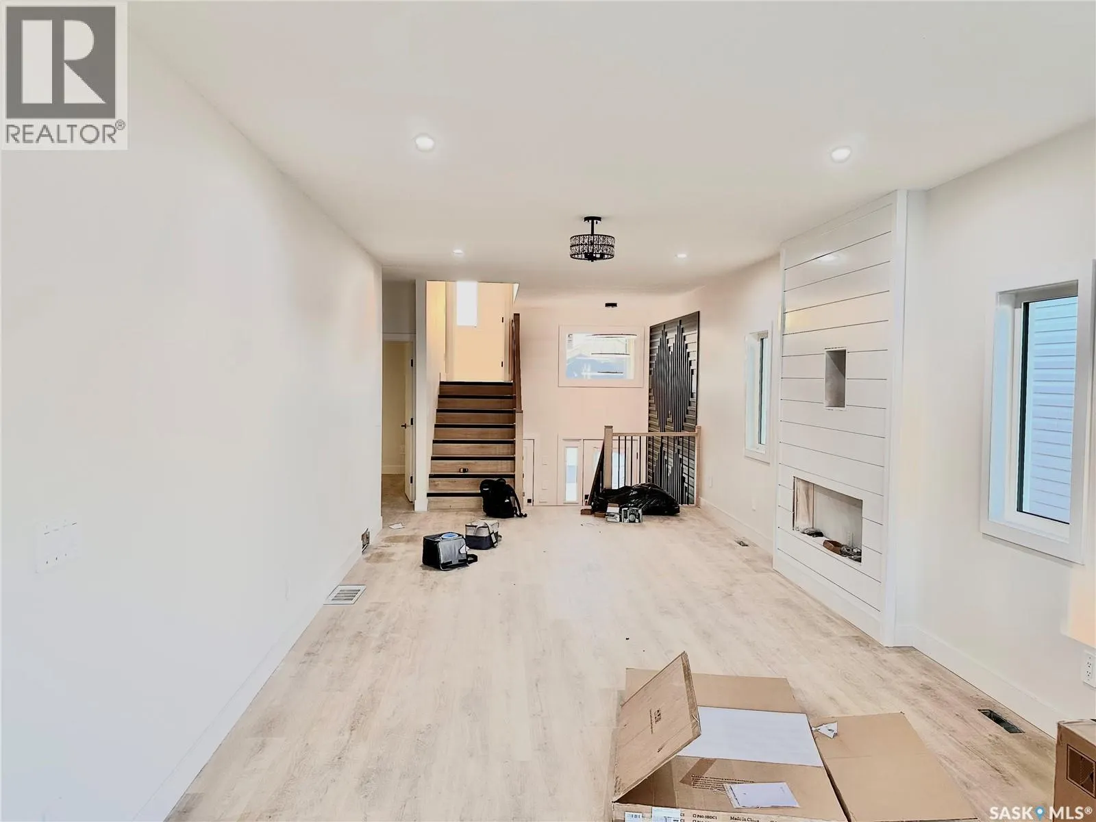 843 Nightingale ROAD