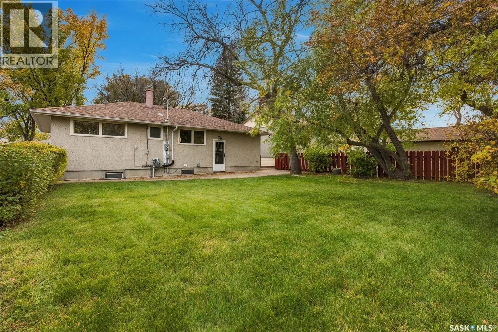20 YARNTON CRESCENT