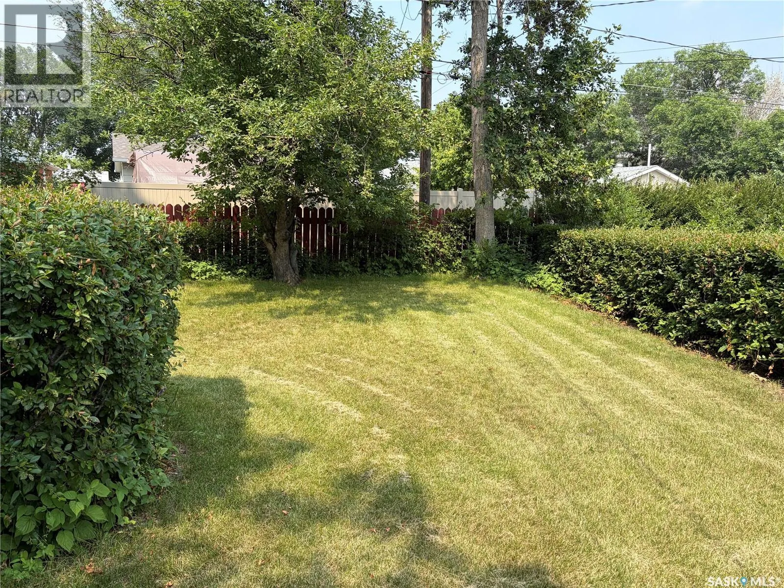 20 YARNTON CRESCENT