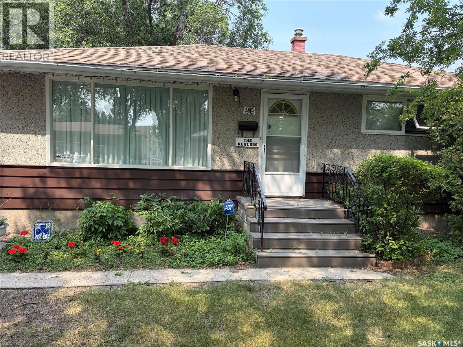 20 YARNTON CRESCENT