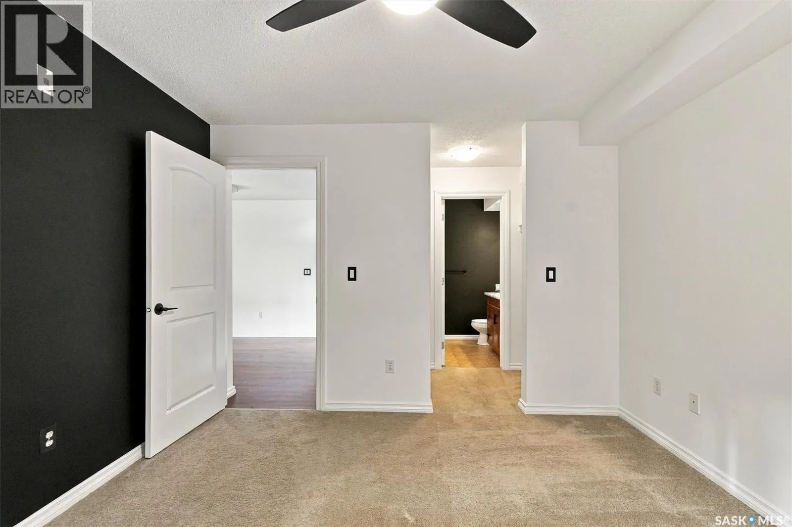 A110 103 Wellman CRESCENT