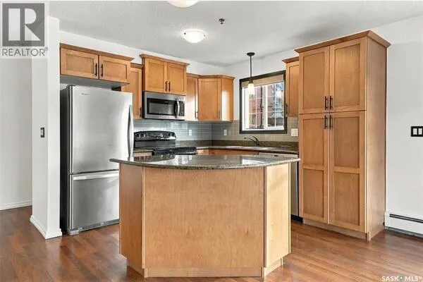 For sale near the University of Saskatchewan: A110 103 Wellman CRESCENT, Stonebridge, Saskatoon