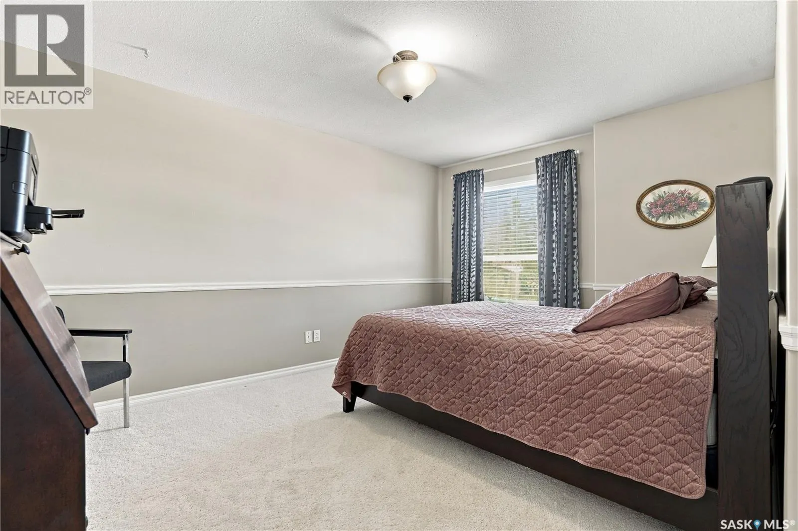 1 127 Banyan CRESCENT