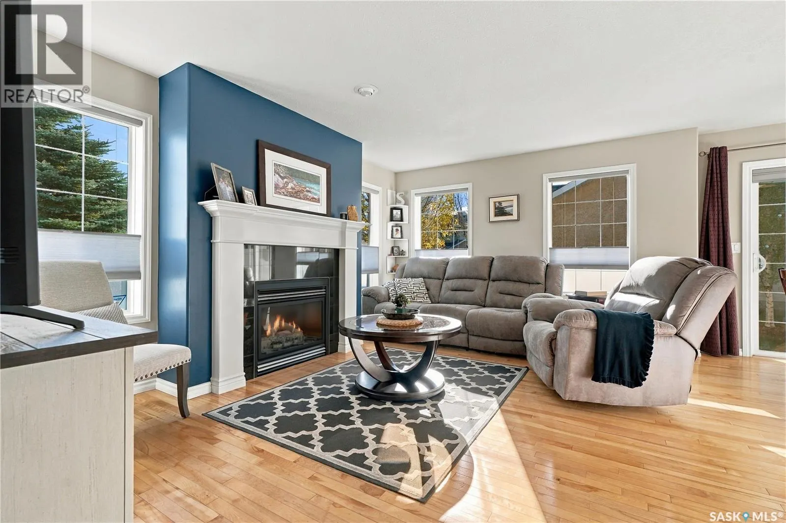 1 127 Banyan CRESCENT