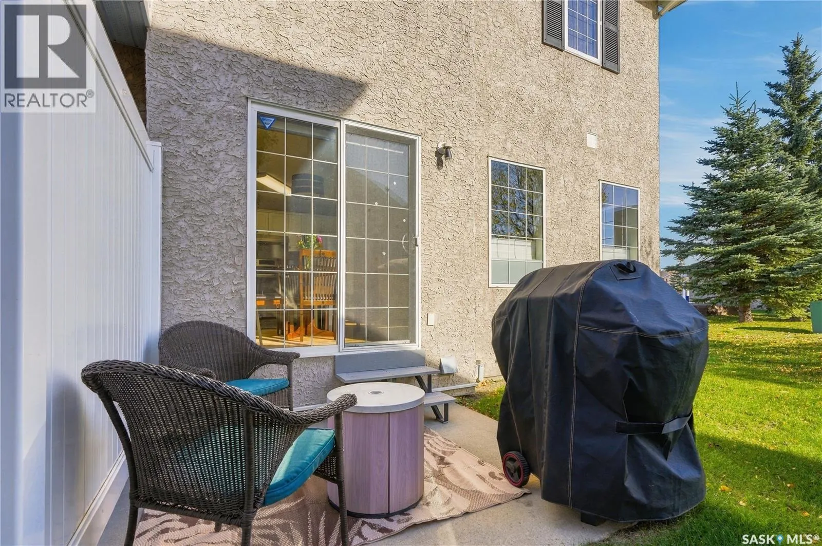 1 127 Banyan CRESCENT