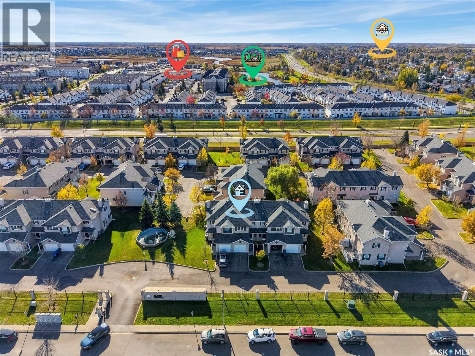 1 127 Banyan CRESCENT