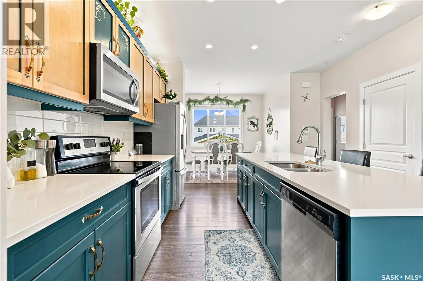 255 Newton LINK