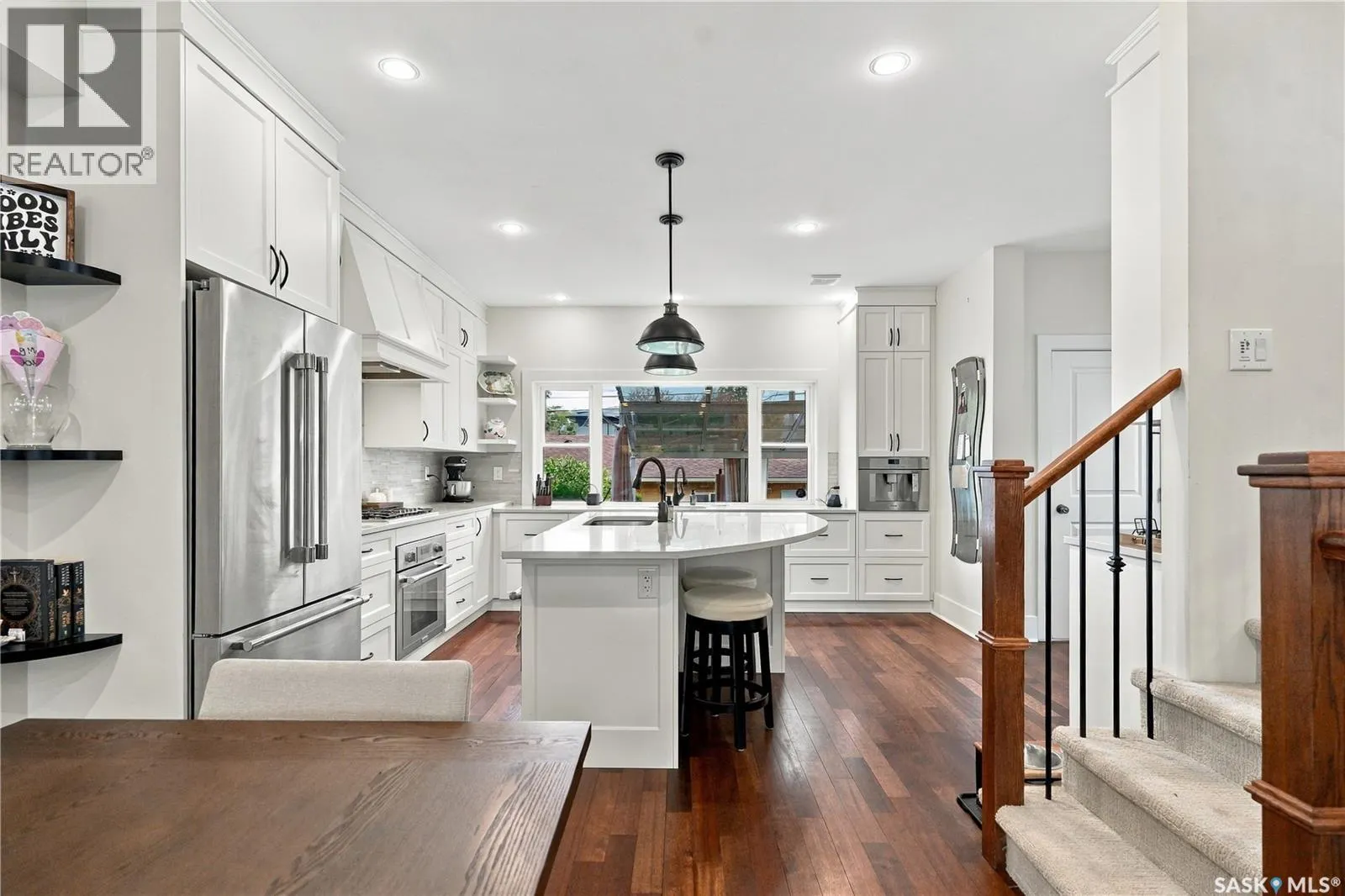 1107 9th STREET E