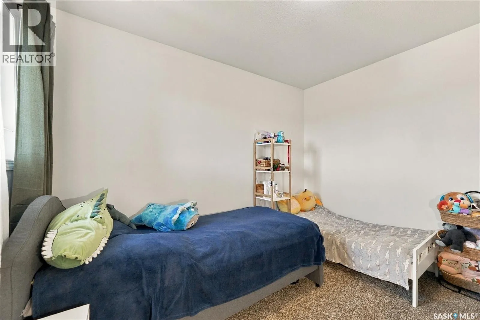 215 Coad MANOR