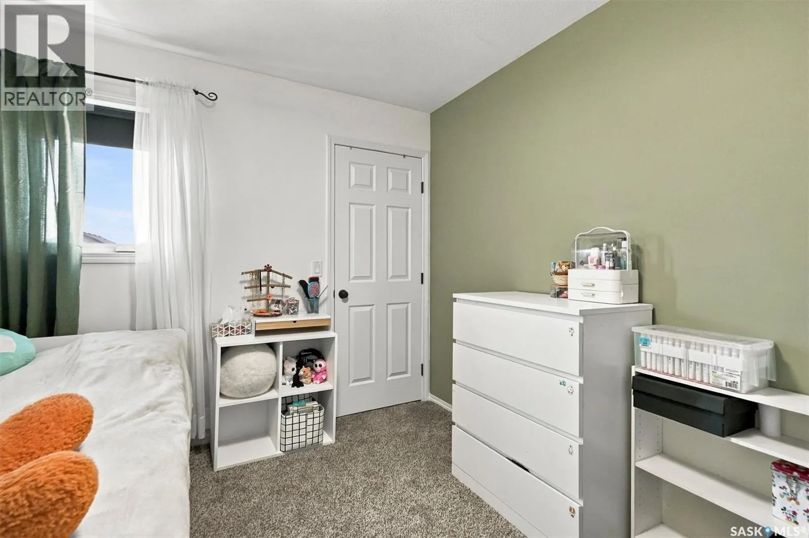 215 Coad MANOR