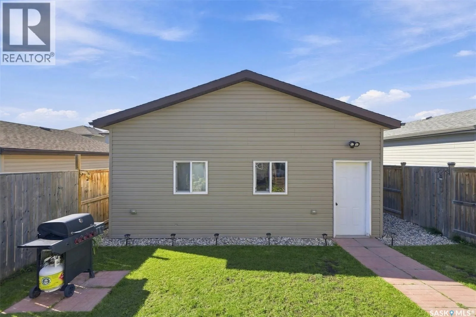 215 Coad MANOR