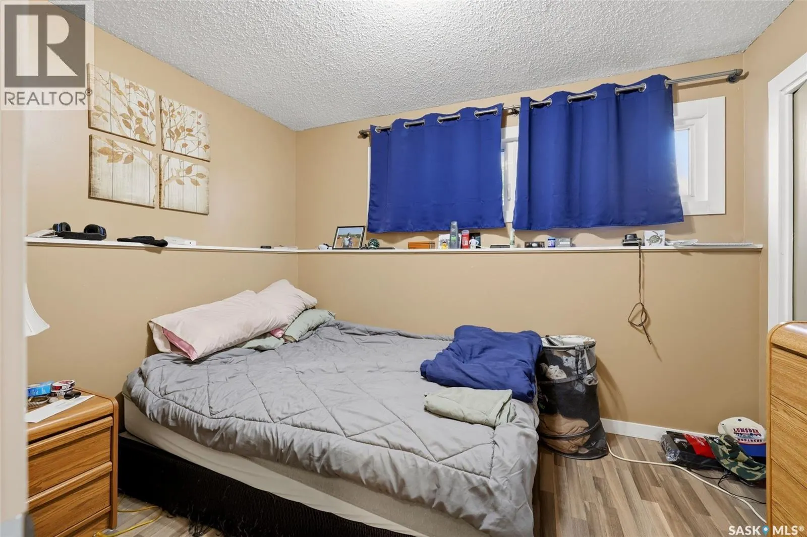 25 Short STREET