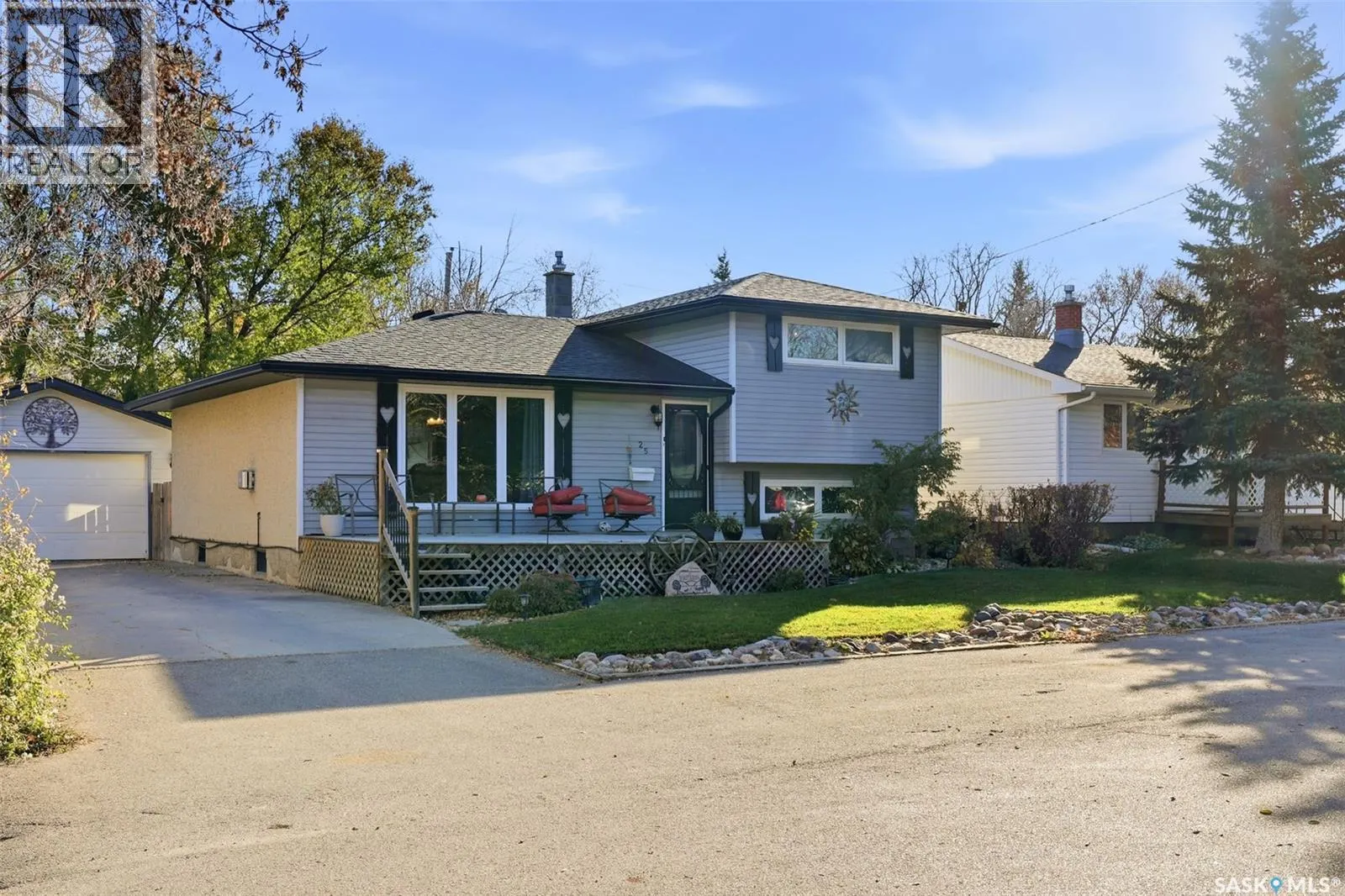 25 Short STREET