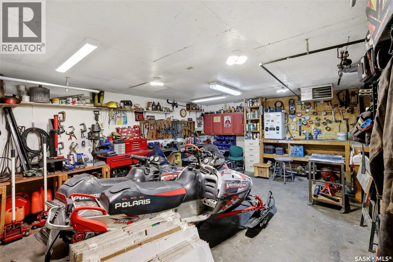 25 Short STREET