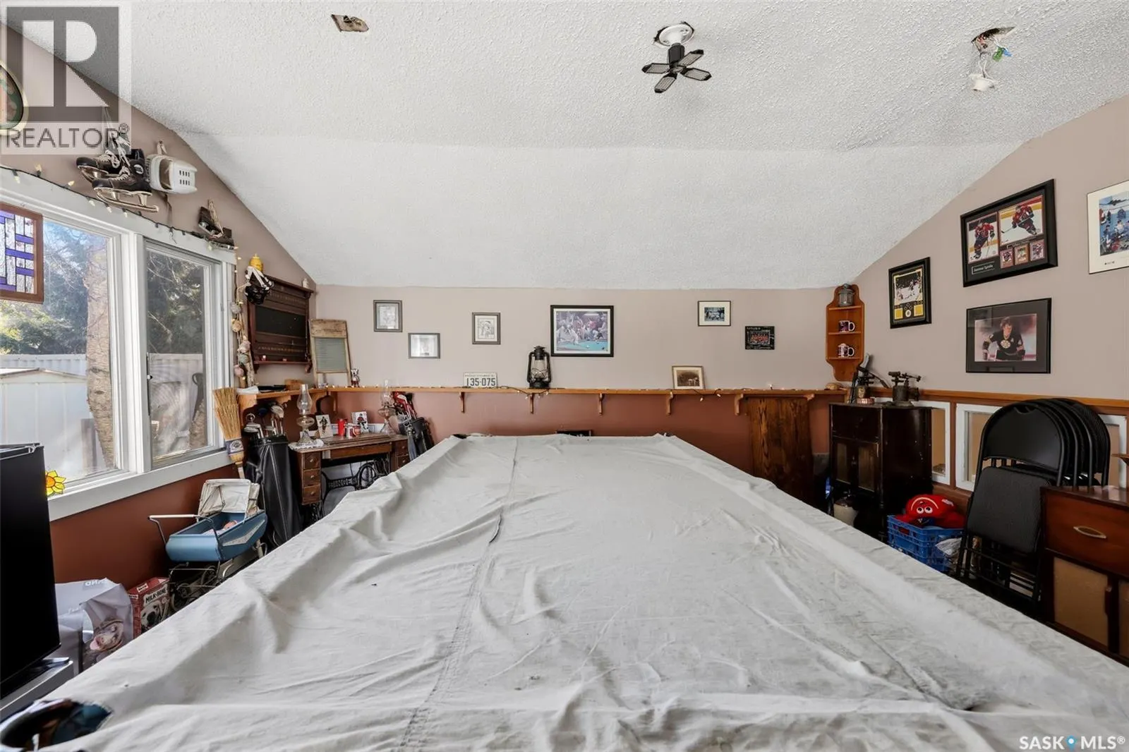25 Short STREET