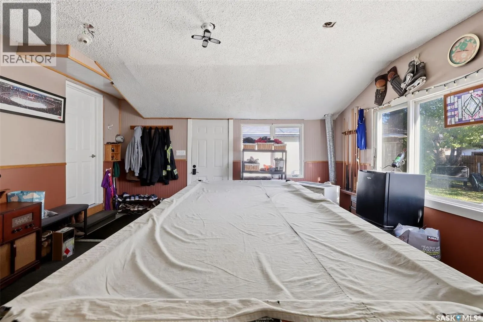 25 Short STREET