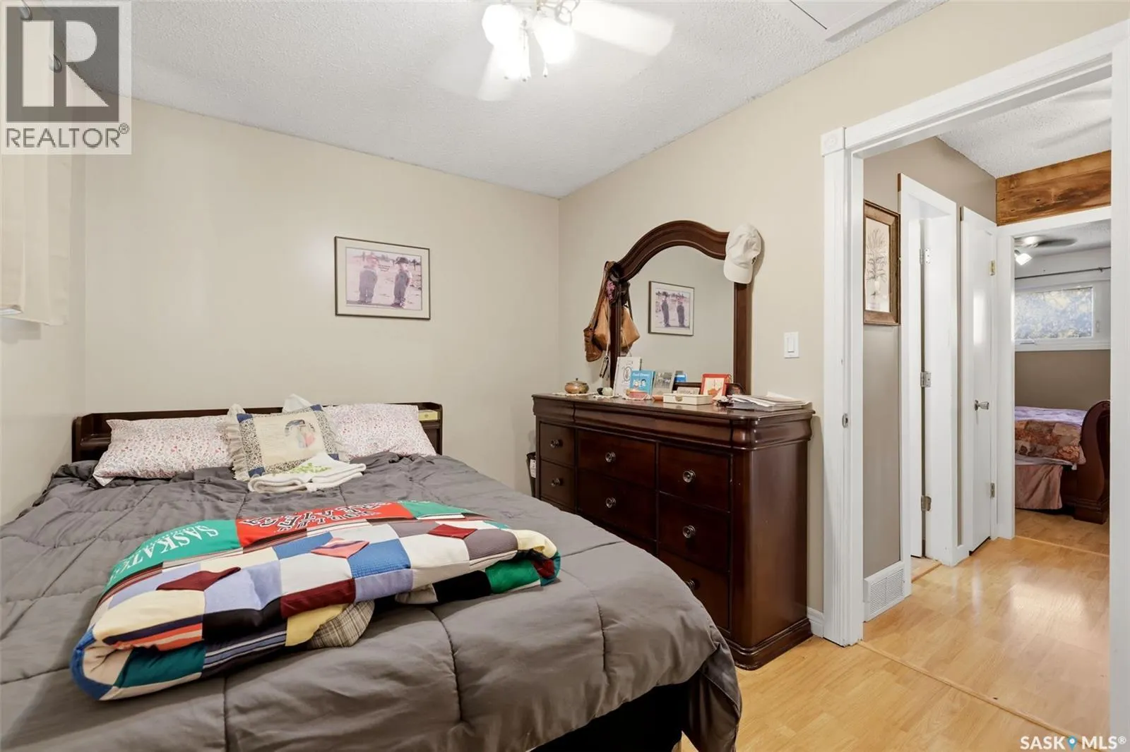 25 Short STREET