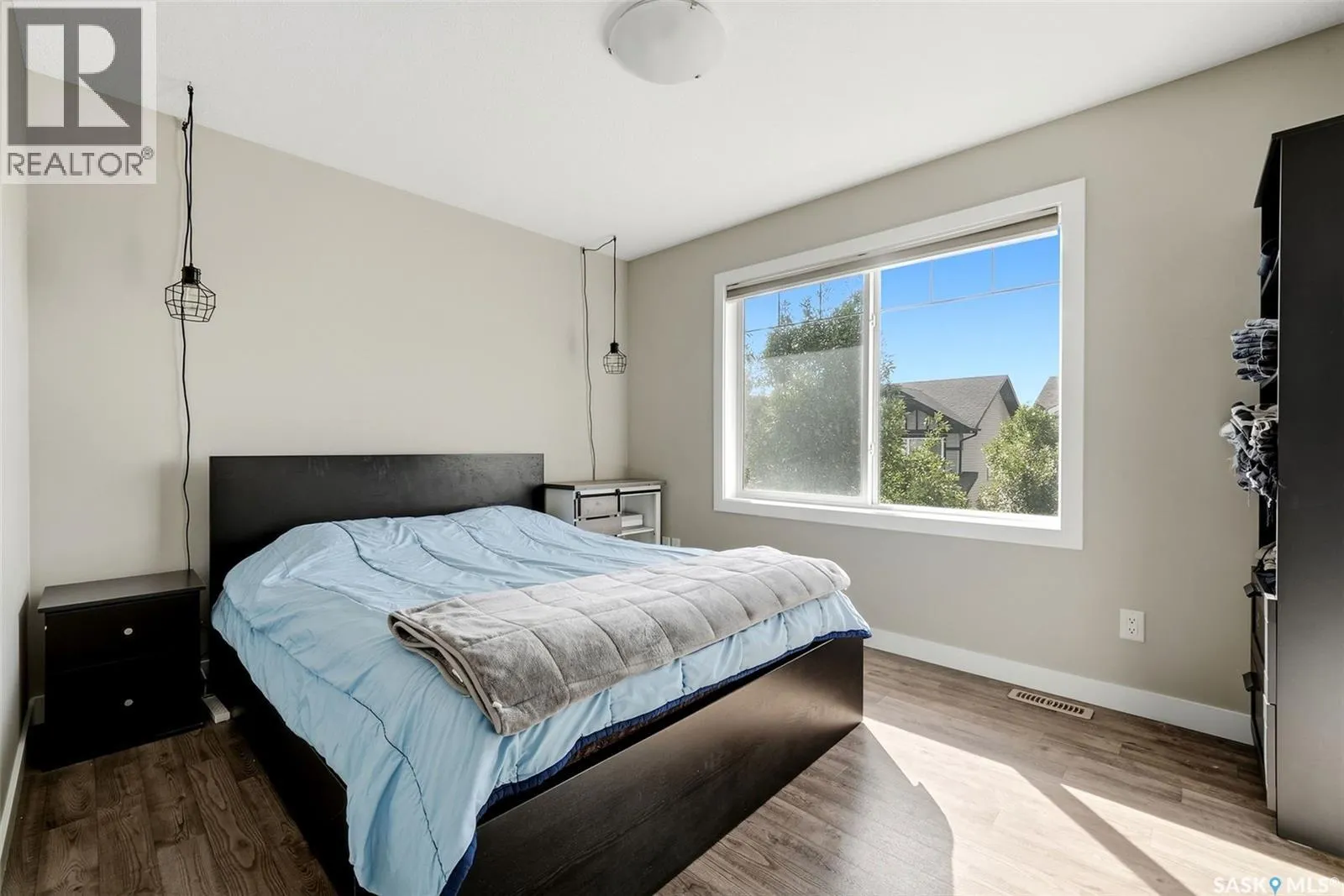 5434 McClelland DRIVE