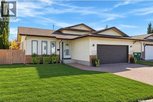 518 Bronson CRESCENT